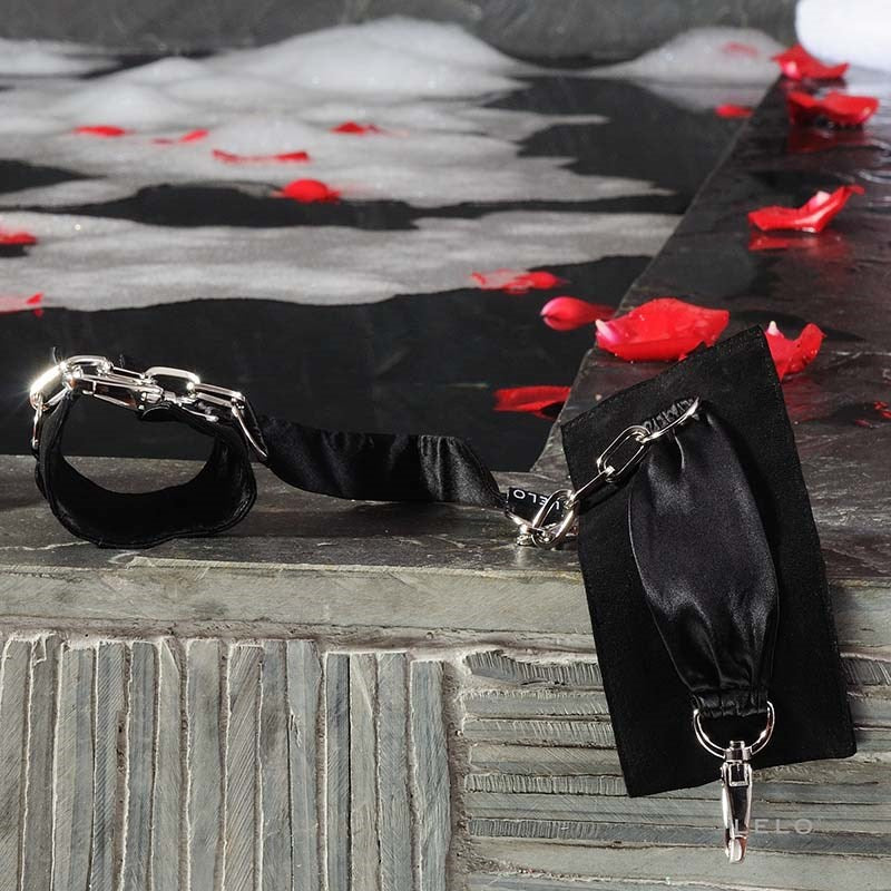 Lelo Sutra Chainlink Cuffs - - Waterproof Vibrators