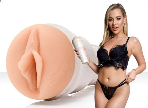 Girls Blake Blossom Bombshell Masturbator by Fleshlight - Realistic Butts And Vaginas