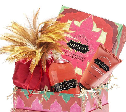Treasure Trove Strawberry Dreams by Kama Sutra - Massage Oils and Lubricants