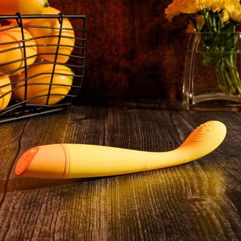 Selopa LEMON SQUEEZE USB Rechargeable Vibrator - G-Spot Vibrators