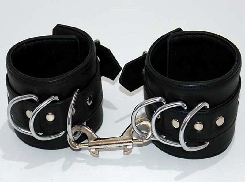 Triple D Ring Bondage Cuffs & Connector - - Cuffs And Restraints