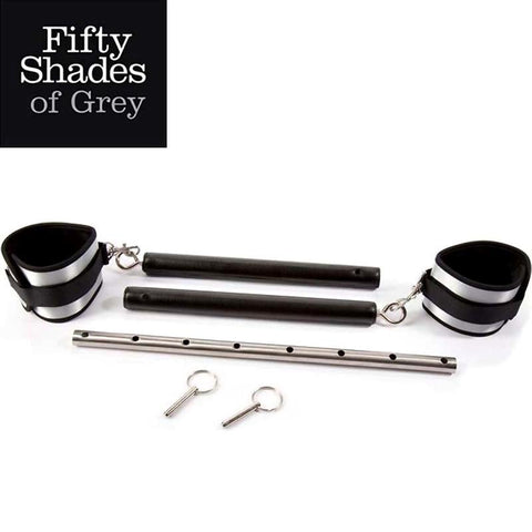 Trust Me Adjustable Spreader Bar & Cuffs by Lovehoney - Spreaders and Hangers