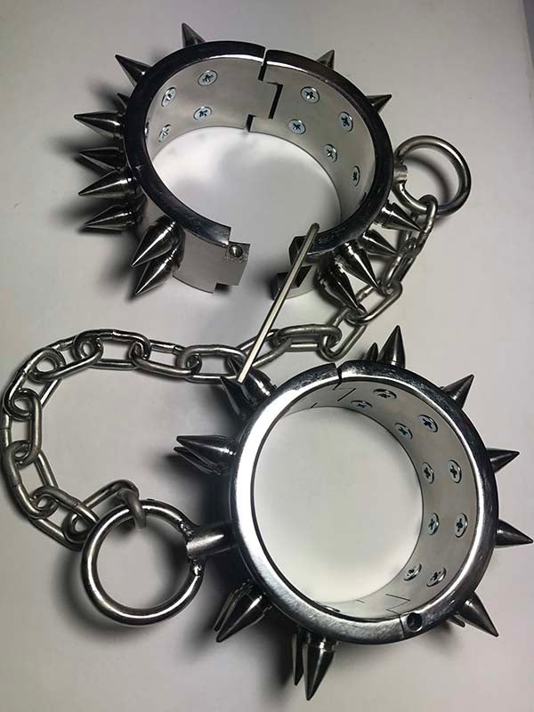 Unisex Spiked Leg Irons - - Cuffs And Restraints