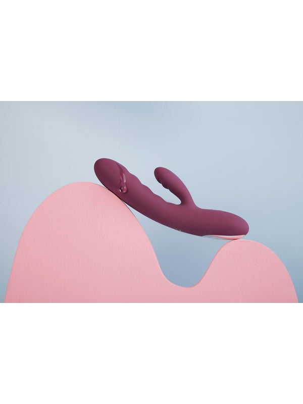 Svakom Avery Deep Thrusting Rabbit Vibrator - - Rabbit Vibrators