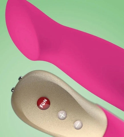 SUNDAZE pistachio USB Rechargeable Thrusting Vibrator - Bullet Vibrators