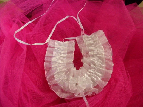 Horse Shoe in Satin and Organza by Me Collections - Party Gifts and Novelties