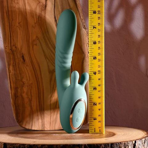 Evolved THRUST INTO ECSTASY & Vibrator - G-Spot Vibrators