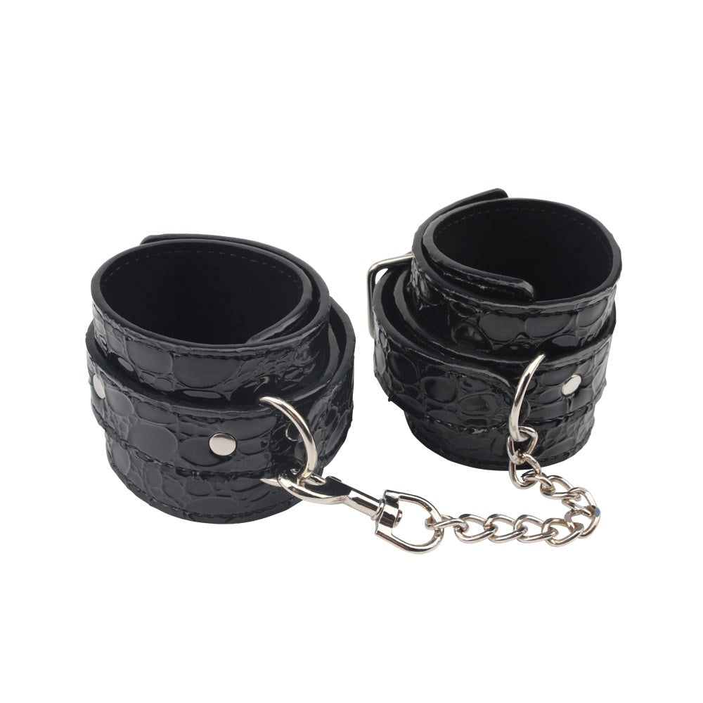Behave Be Good BDSM Play Ankle Cuffs Black - Cuffs And Restraints