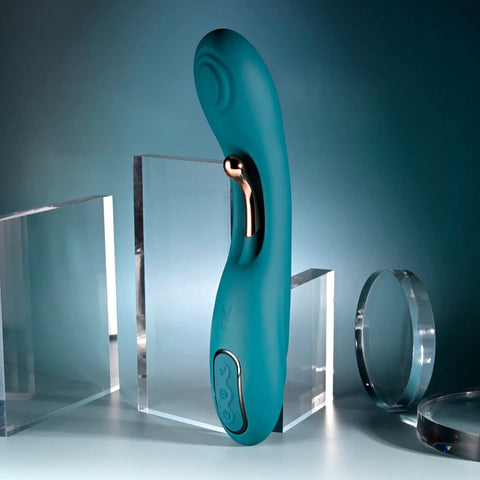 Playboy Pleasure AURELIE Vibrator with Internal Flicker - G-Spot Vibrators